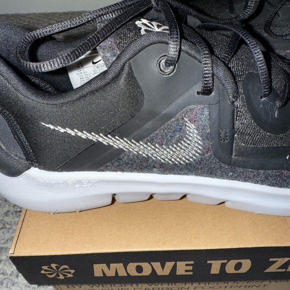 Women’s Nike Flex 2021 RN - Picture 4 of 6